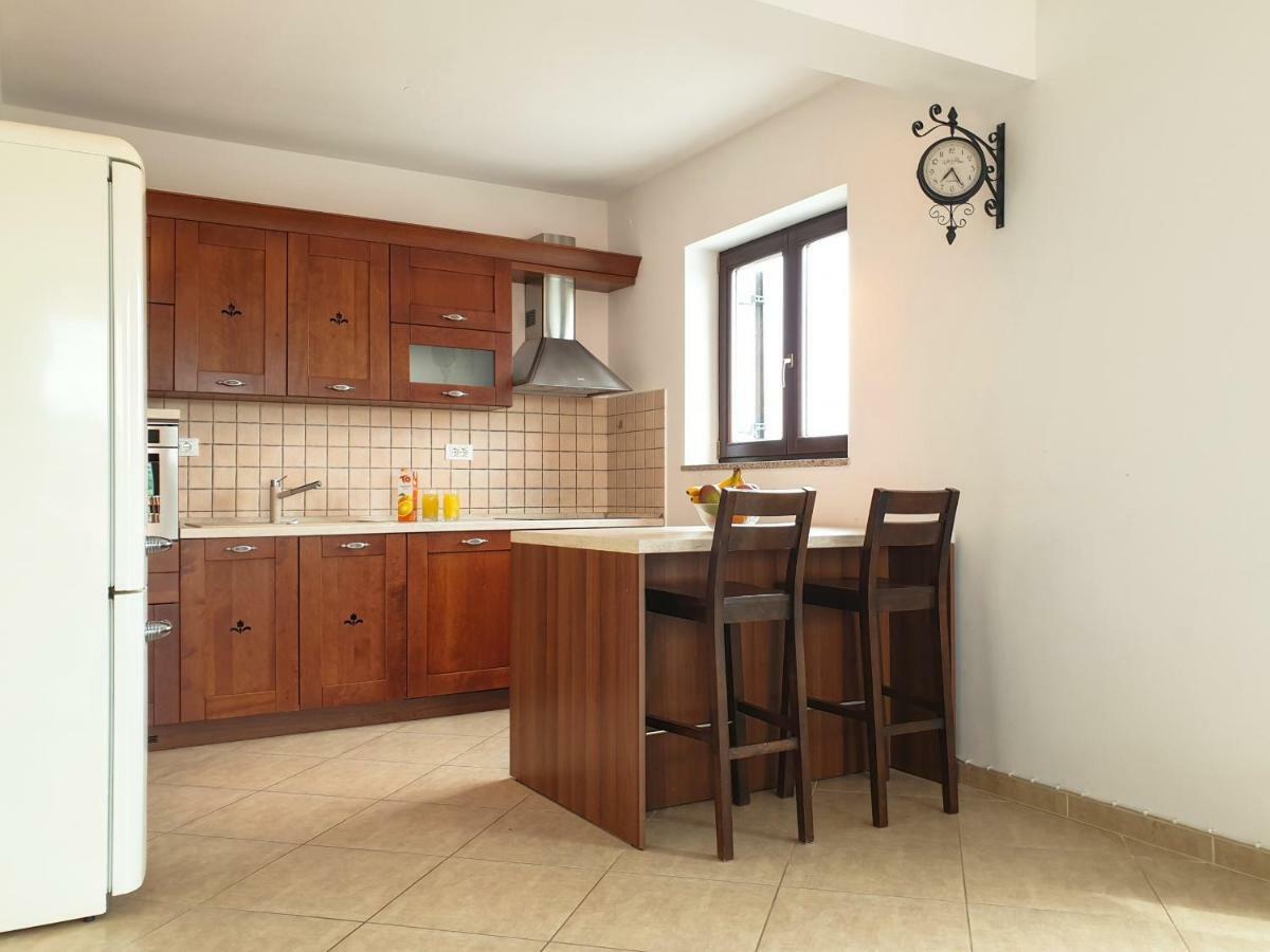 Apartment Oliva Yourcroatiaholiday Premantura Dış mekan fotoğraf