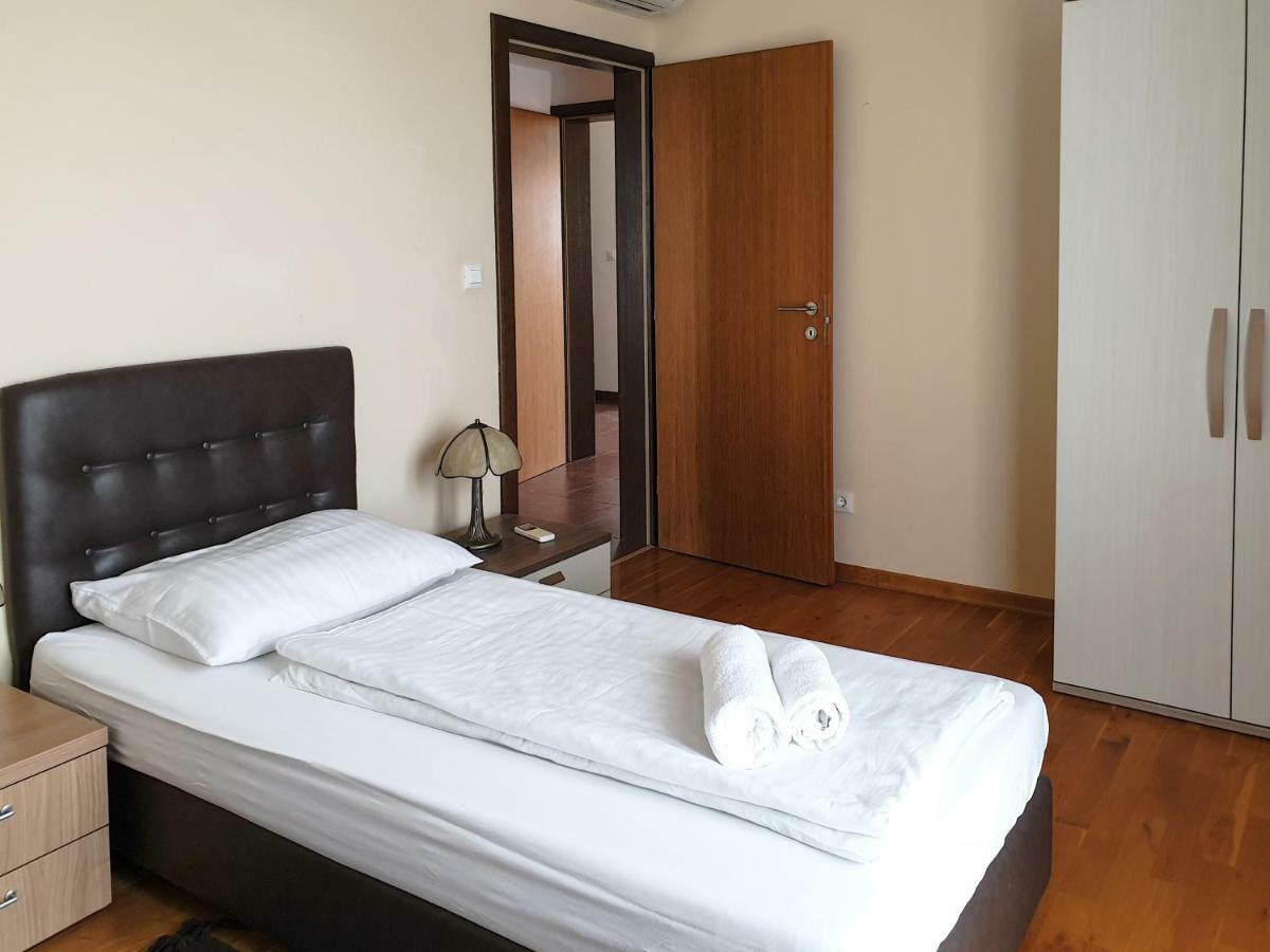Apartment Oliva Yourcroatiaholiday Premantura Dış mekan fotoğraf